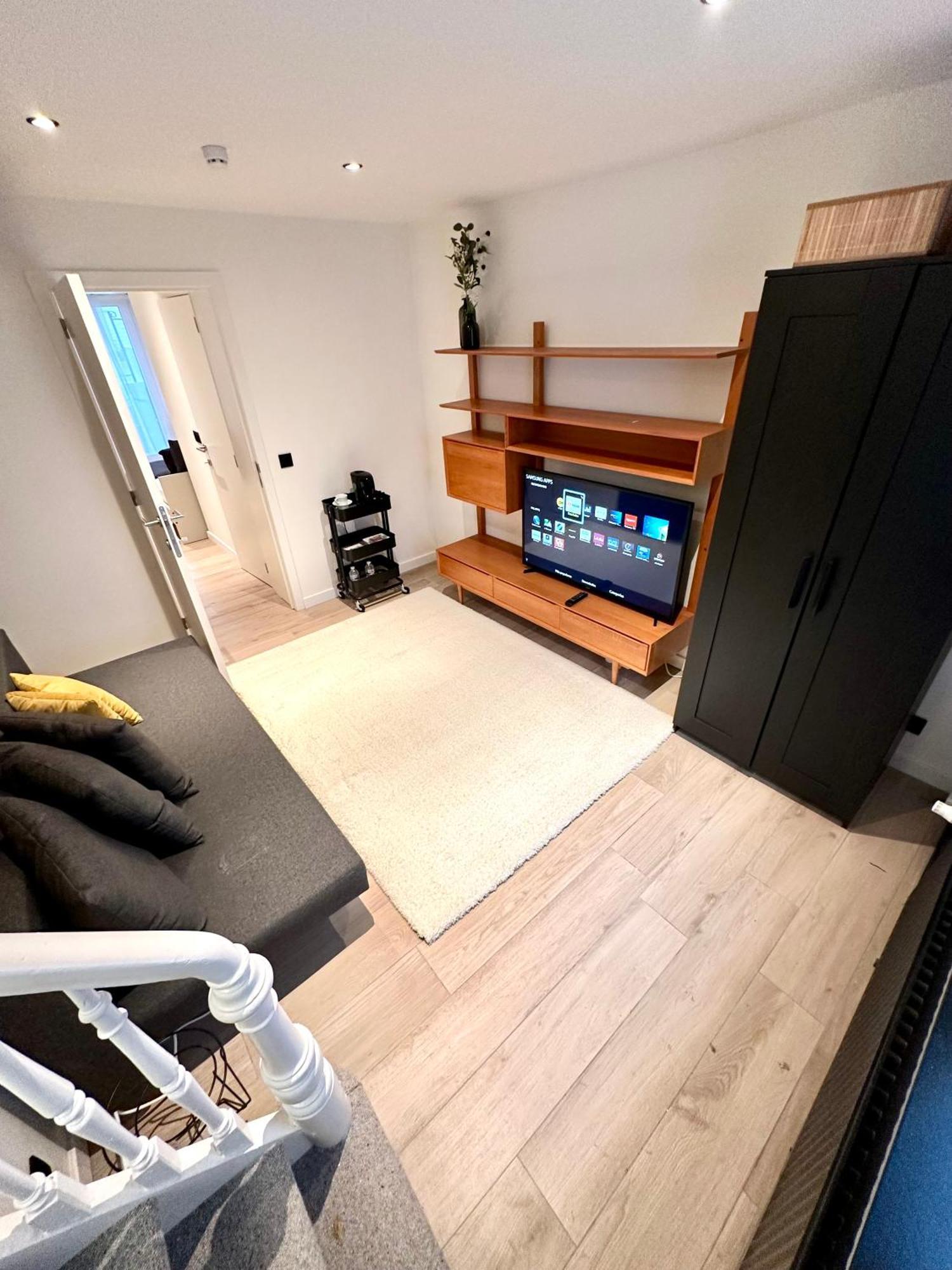 My Haus European Commision Bed and Breakfast Brussel Buitenkant foto